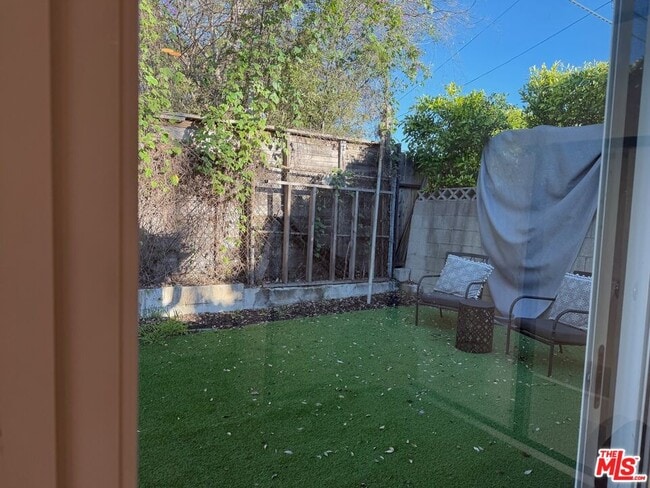 Photo - 1222 N Virgil Ave