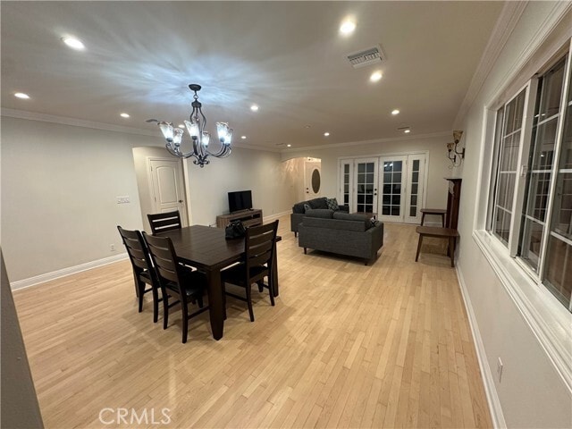 Photo - 2065 Watson St