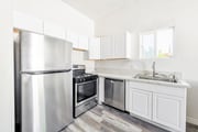 Photo - 207 W Cypress Ave