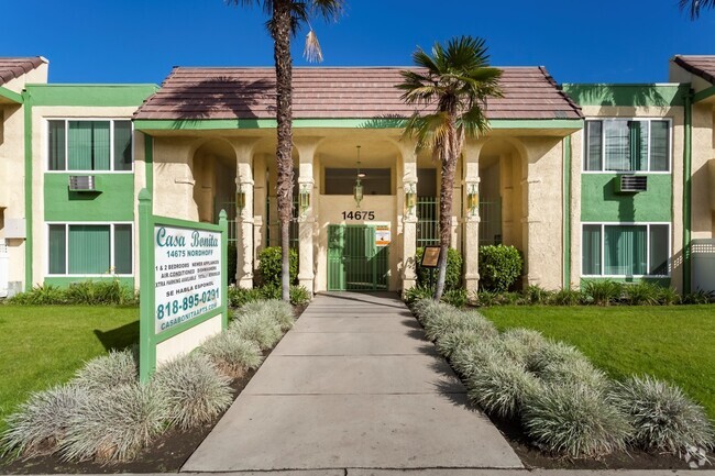 Building Photo - 14675 Nordhoff St Unit # 112 Rental