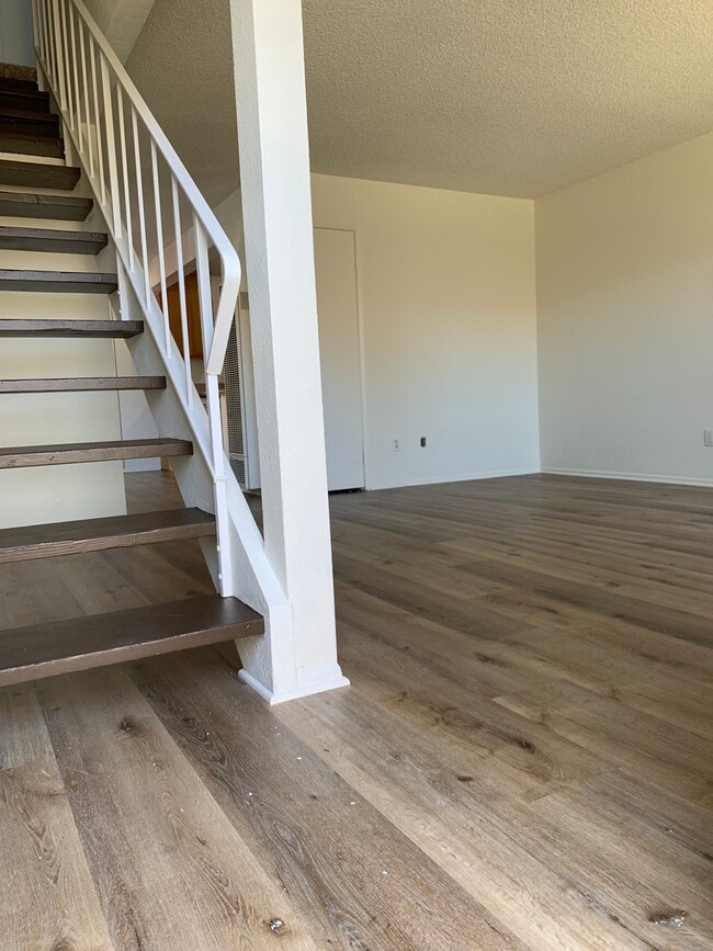 Building Photo - 16481 Waterway Cir Unit C