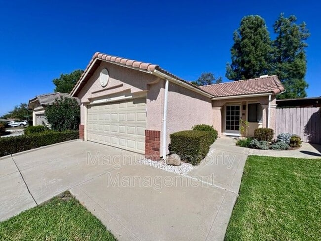 Photo - 27806 Hillpointe Dr