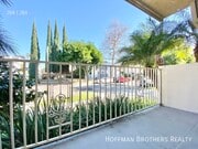 Photo - 8206 Romaine St Unit 1