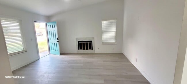 Photo - 45612 Kristen Ct