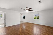 Photo - 8761 Woodley Ave