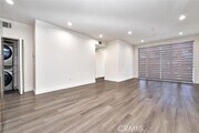 Photo - 900 S Kenmore Ave Unit 306