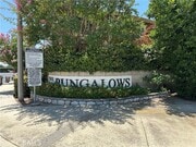 Photo - 408 Middlebury Ct