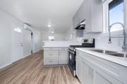 Photo - 3087 Inez St