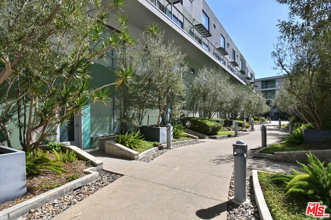 Photo - 11500 Tennessee Ave Unit 107