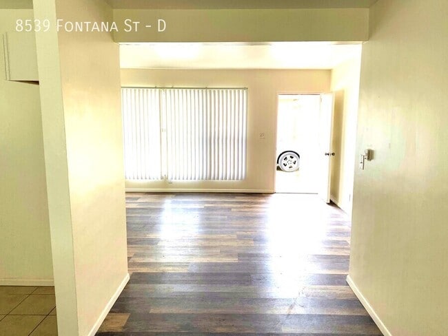 Photo - 8539 Fontana St Unit D