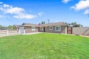 Photo - 5892 Meadowlark Dr House