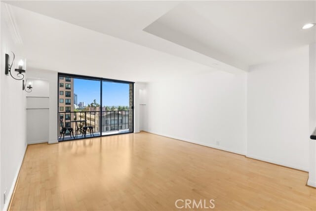 Photo - 10535 Wilshire Blvd Unit 912