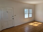 Photo - 800 N Mansfield Ave Townhome