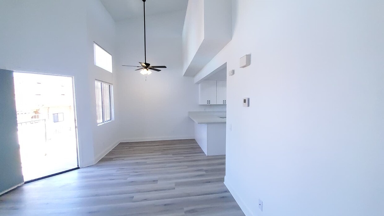 Floor Plan - 1 Bedroom 1 Bath Tri-Level Loft Apartment Home ...