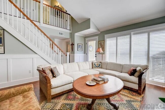 Building Photo - 1411 1st St Rental