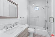 Photo - 13550 Hamlin St