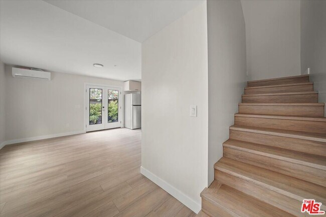 Photo - 1317 Punta Gorda St Unit 6