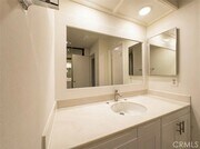 Photo - 7 Stanford Ct