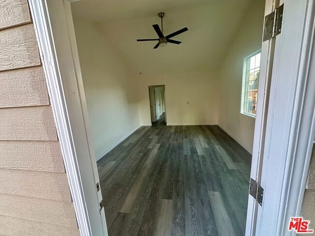 Photo - 1762 1/2 N Las Palmas Avenue Unit