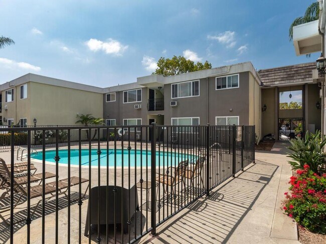 Photo - 6602 Beadnell Way