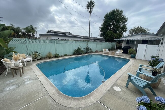 Photo - 5027 Ensign St