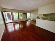 Photo - 610 N Wilton Pl Unit 3