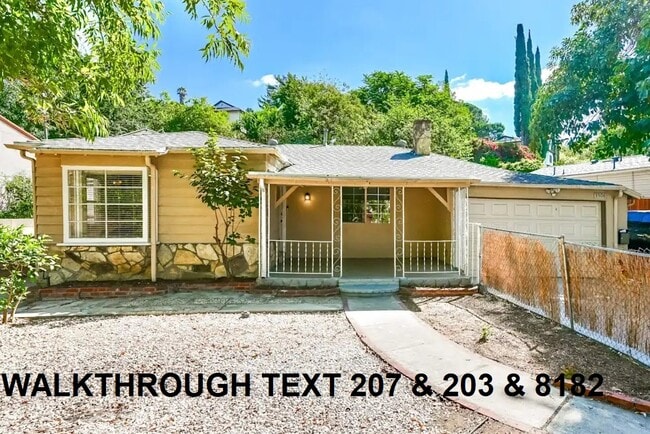 Building Photo - 3936 Division St