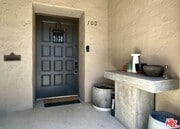 Photo - 100 N Detroit St Apartment