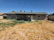 Photo - 25595 Cheryle St