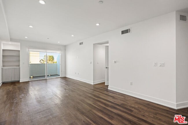 Photo - 1836 Colby Ave Unit 301