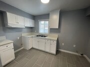 Photo - 10003-10007 Grape St