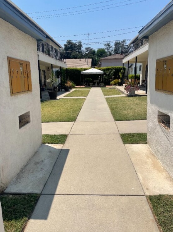 Photo - 521 N Marguerita Ave