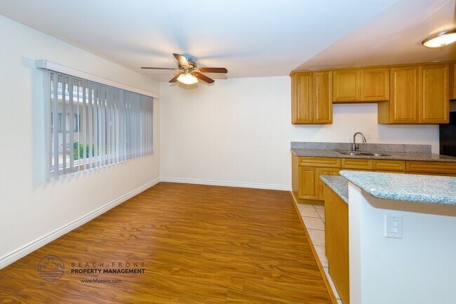 Photo - 740 S St Andrews Pl Unit 17