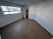 Photo - 1218 McClellan Dr Unit 108