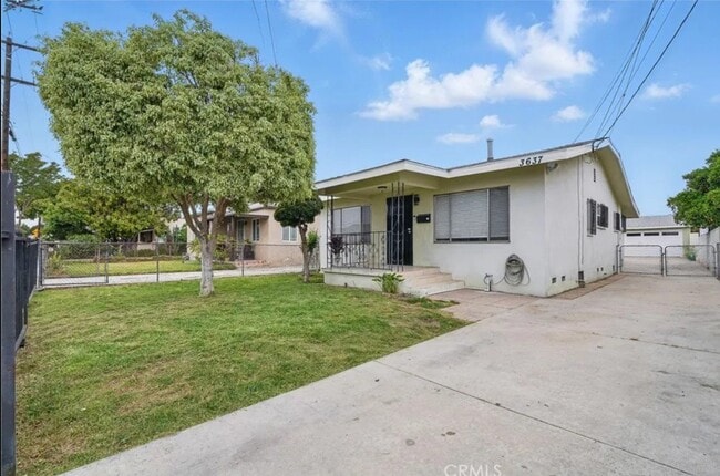 Photo - 3637 Beck Ave