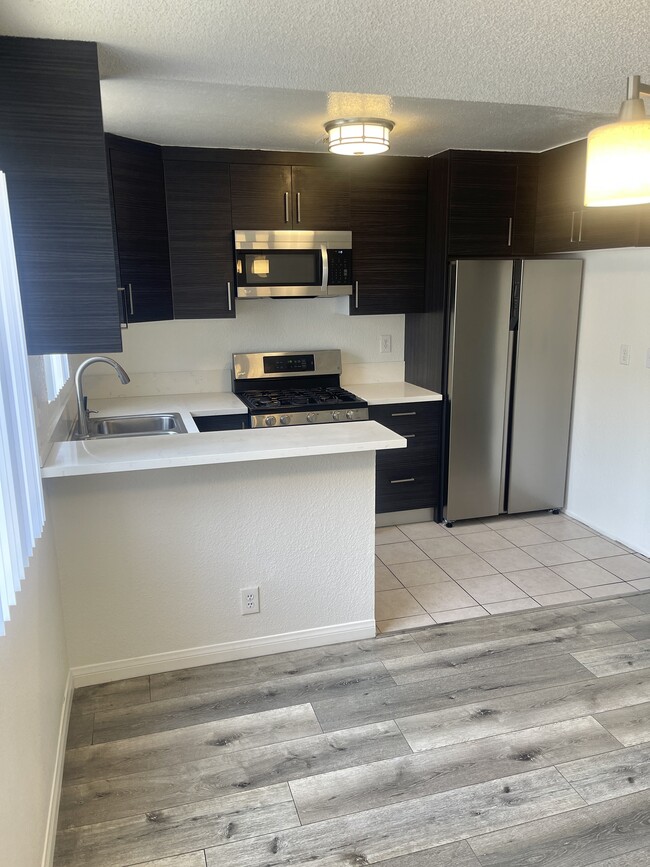 Photo - 518 Oak St Unit 518 Oak St.   7