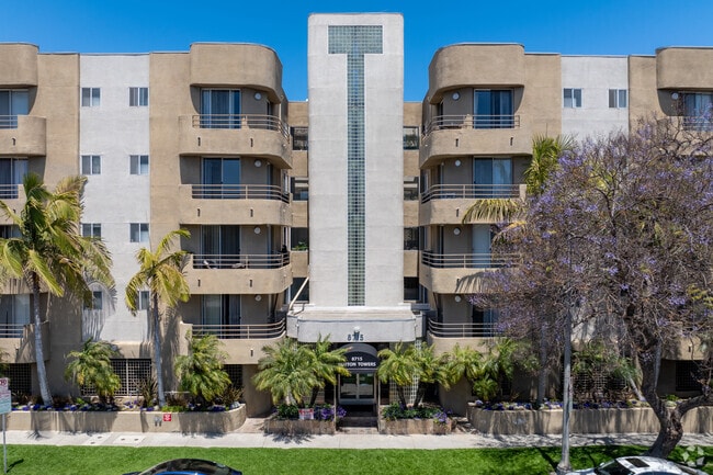 8715 - 8715 Apartments