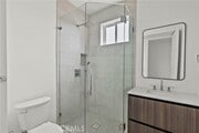 Photo - 13942 Vanowen St House