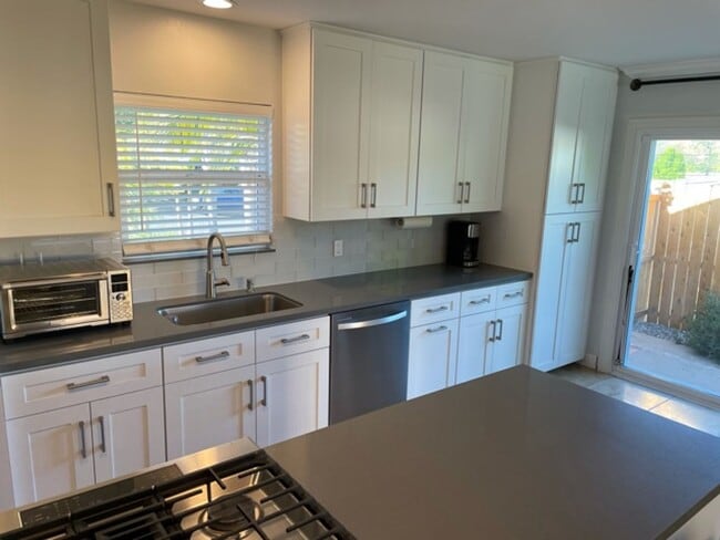 Photo - Poway: 4bd/2ba+ Attchd Gar - Single Level
