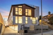 Photo - 953 Everett St