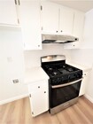 Photo - 927 W 9th St Unit Apt #2