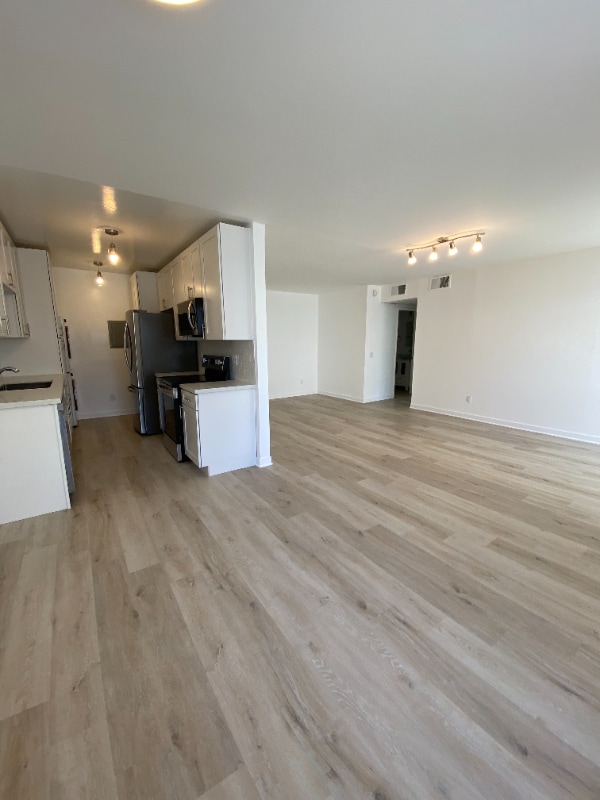 Photo - 1849 S Bentley Ave Unit 104