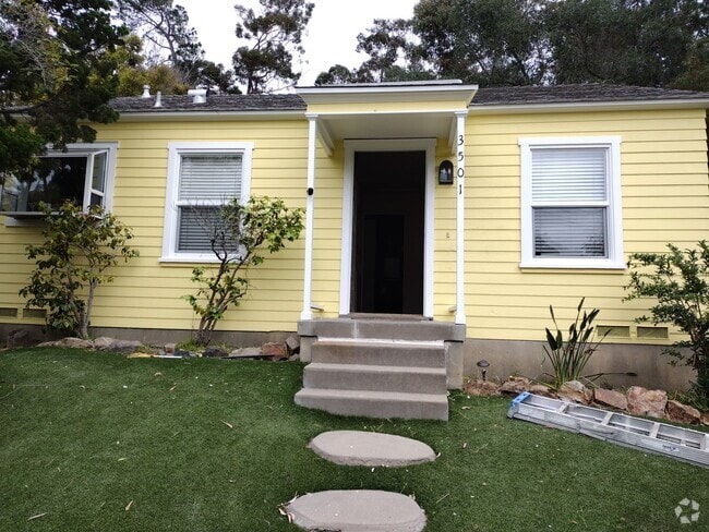 Building Photo - 3501 Curlew St Rental