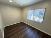 Photo - 325 W Milford St Unit 5