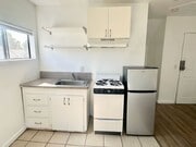 Photo - 1060 E 6th St Unit 2