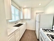 Photo - An apartment with character! Hardwood floo... Unit 4422