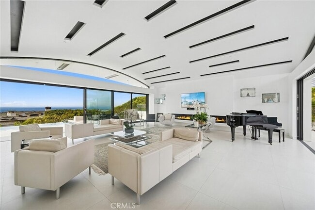 Photo - 4607 Perham Rd