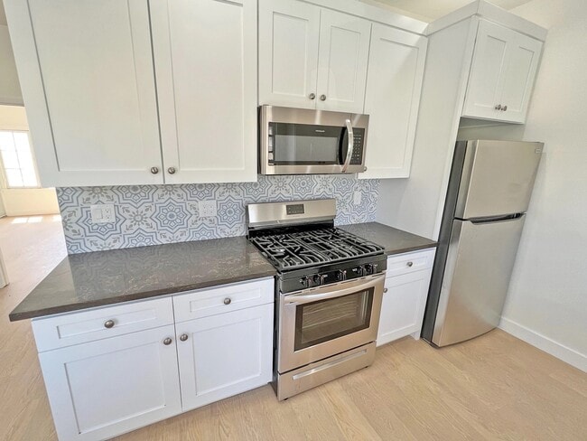 Photo - 3919 1/2-31-2 Mont Clair St Unit 3919 1/2