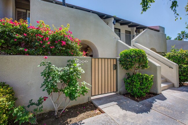 Photo - Stylish Ground-Floor Condo in Gated Palm S...