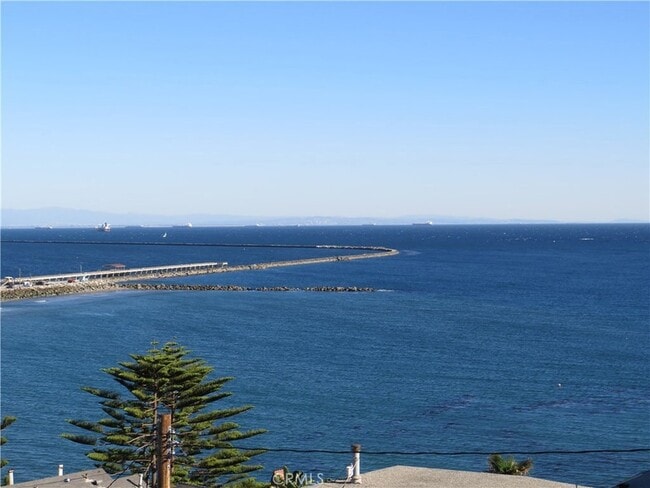 Building Photo - 3935 Bluff Pl